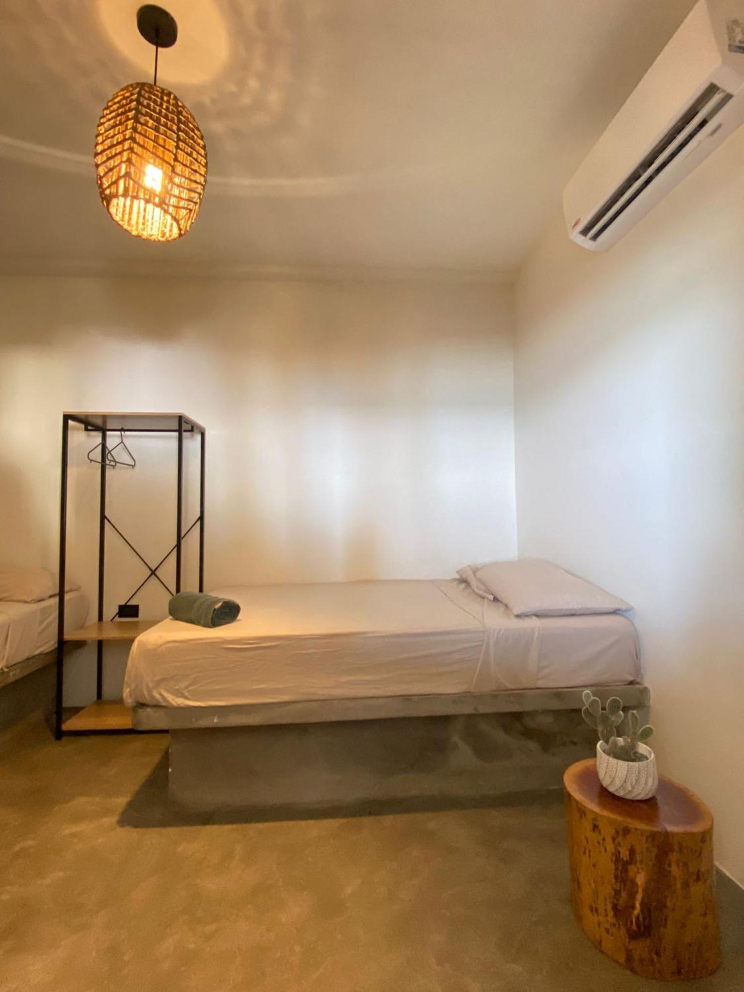 Hotel Laola Surf Camp El Sunzal La Libertad Habitación foto